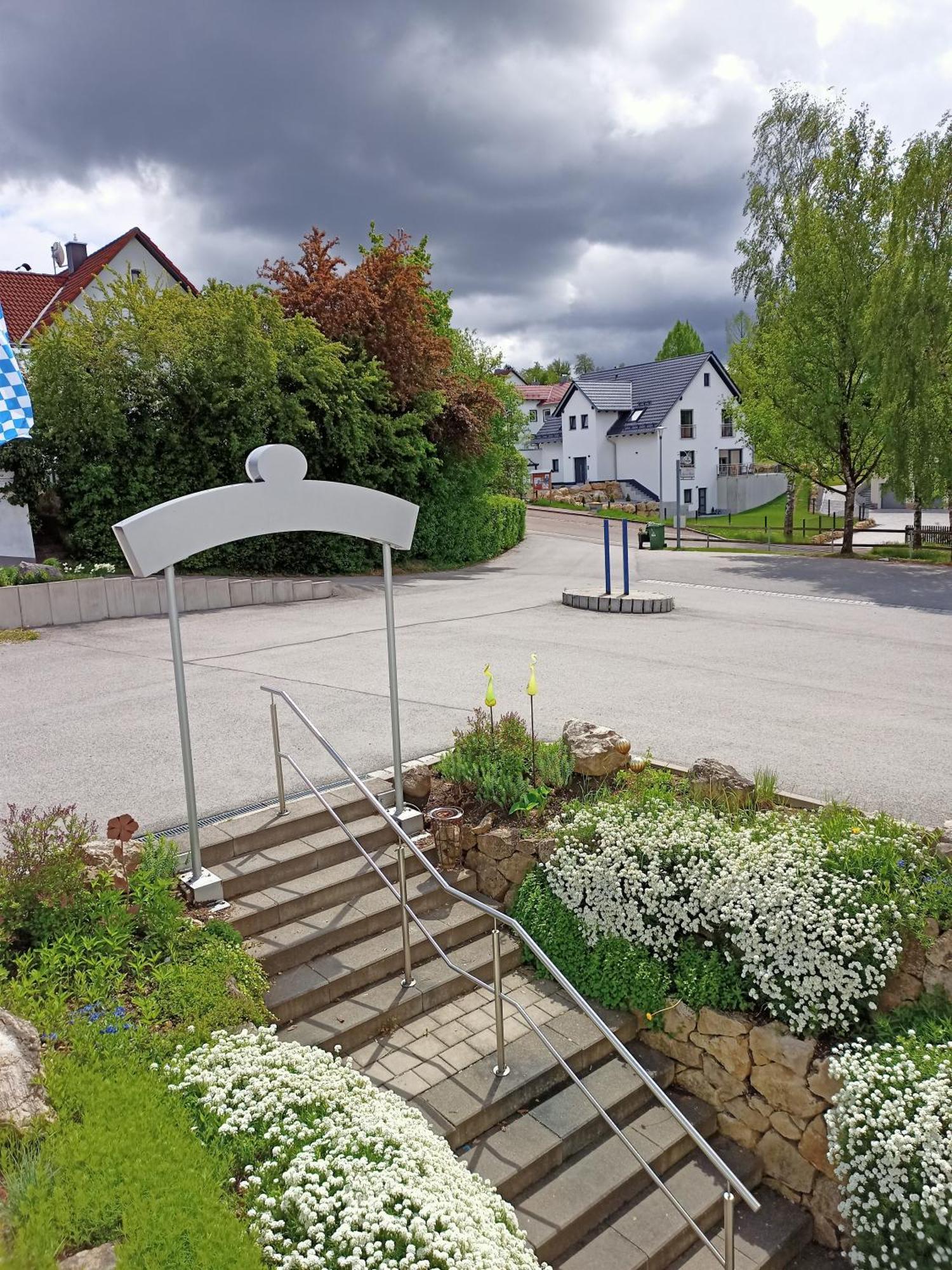Hotel - Gasthof Erber Sinzing Exteriör bild